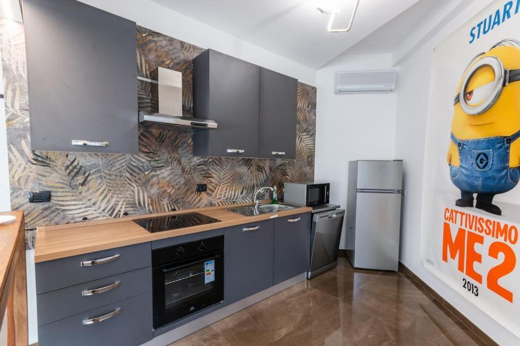 Luxury & Art A Due Passi Dall'universita Bocconi Mailand